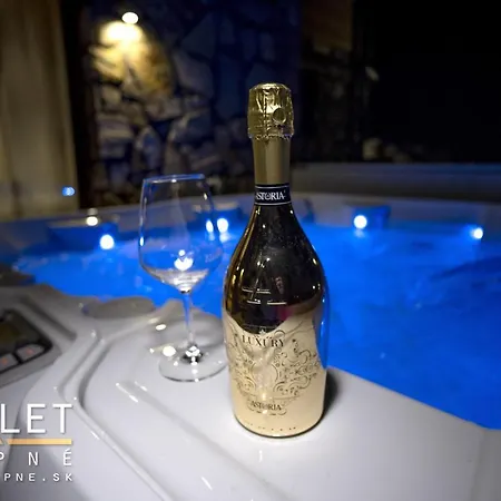 Otupne アパート *