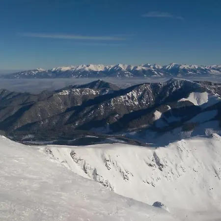 Otupne アパート *